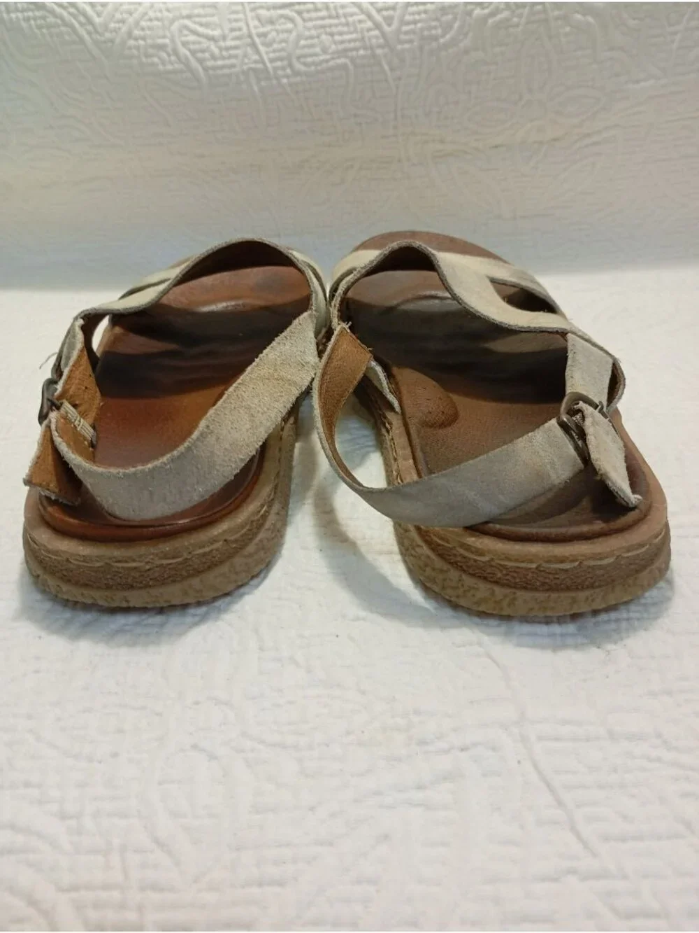 Born Leather Upper Sandals Mens Size 10/42 Sumer